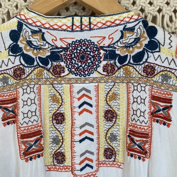 Biya Johnny Was Bohemian sleeveless button down top /blouse. Embroidered… - Picture 7 of 9